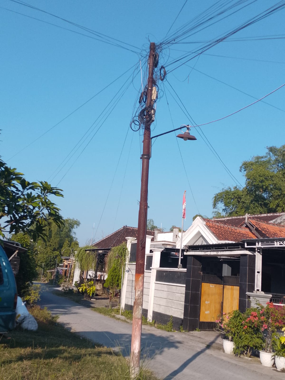 OPINI: Menjamurnya Jaringan WiFi Rumahan, Antara Peluang Usaha dan Kepatuhan Regulasi