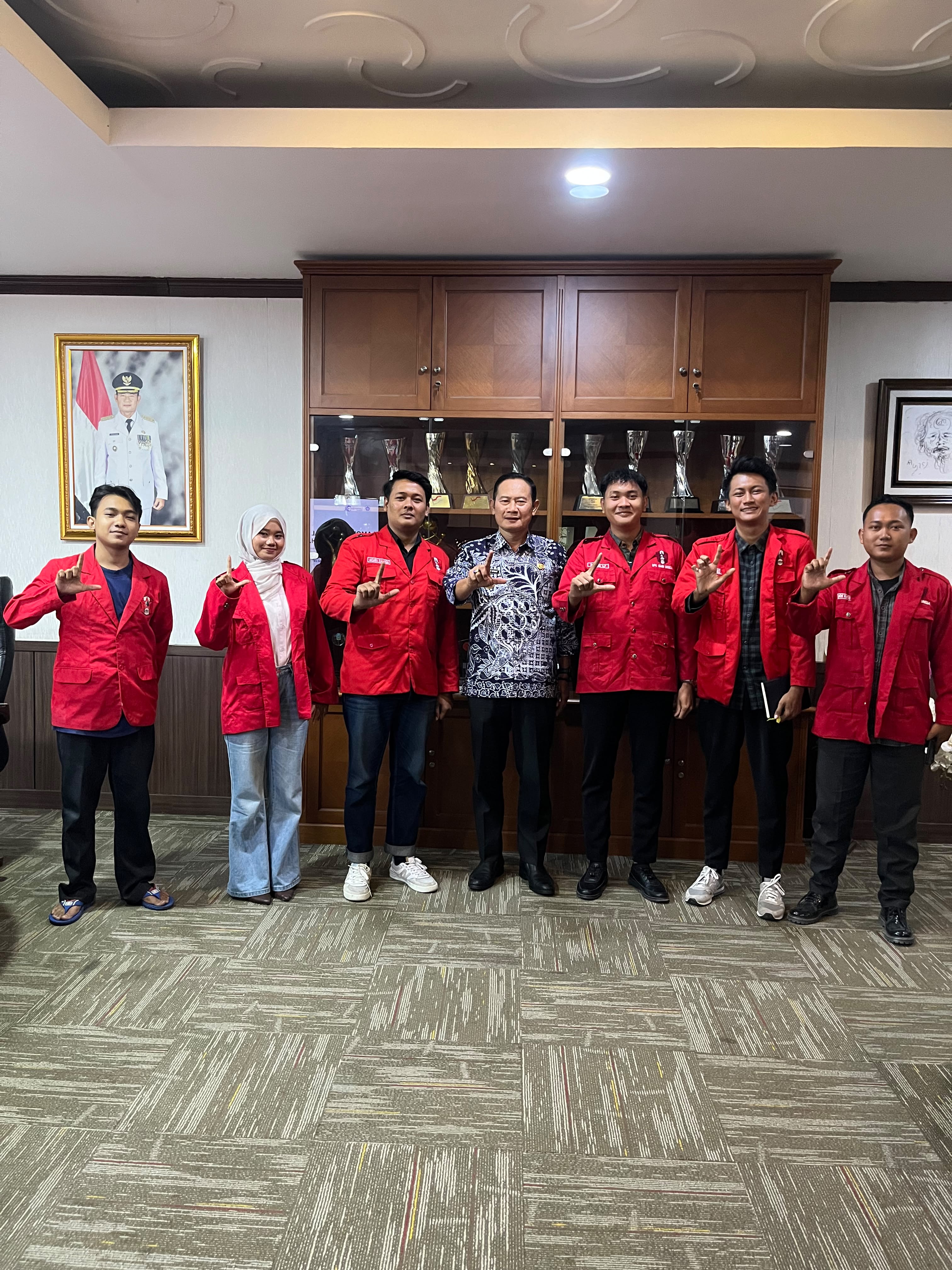 Jelang Pelantikan, DPC GMNI Lamongan Gelar Pertemuan Strategis dengan Bupati Yuhronur Efendi